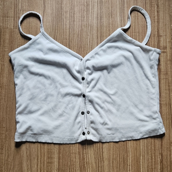 Revolve Snap Button White Ribbed Crop Top - Picture 2 of 4